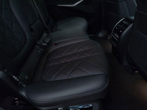 New 2026 BMW X7 xDrive40i w/ M Sport Package image 27