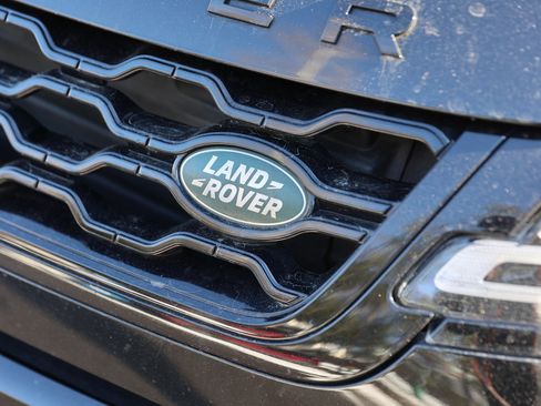Used 2020 Land Rover Range Rover Evoque SE image 8