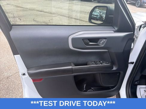 Used 2021 Ford Bronco Sport AWD/4WD image 10