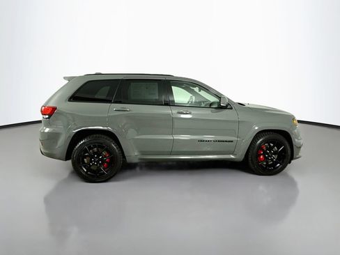 Used 2020 Jeep Grand Cherokee SRT AWD/4WD image 9