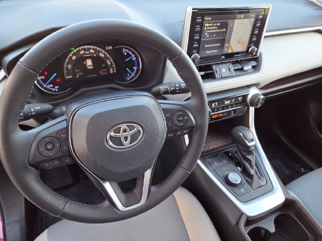 Used 2019 Toyota RAV4 Limited w/ Limited Grade Weather Package AWD/4WD image 38