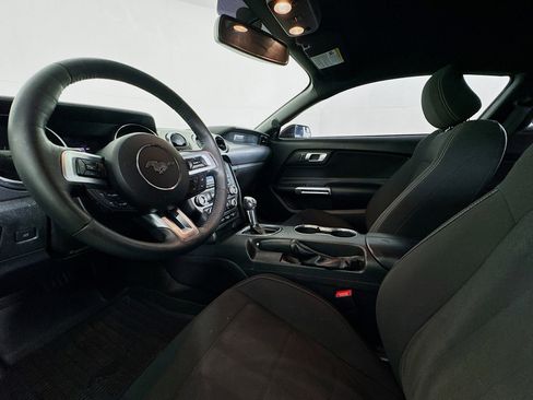 Used 2018 Ford Mustang GT w/ Black Accent Package RWD image 21