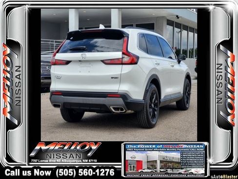 Used 2025 Honda CR-V Sport image 4