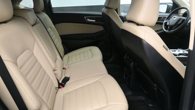 Used 2022 Ford Edge SEL AWD/4WD image 11