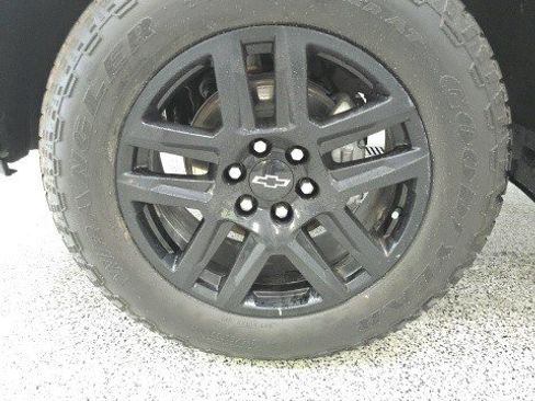 Certified 2024 Chevrolet Silverado 1500 LT Trail Boss image 25