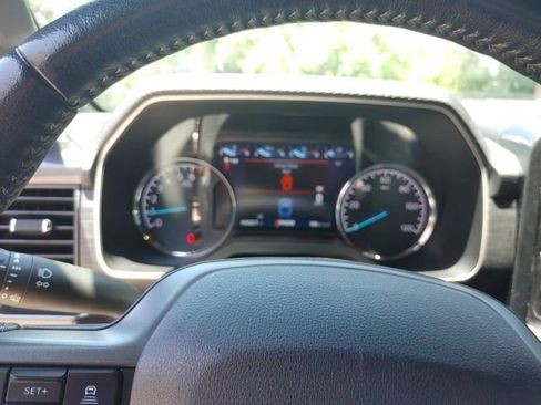 Used 2021 Ford F150 XLT w/ Equipment Group 302A High RWD image 12