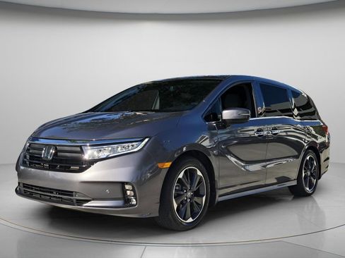Used 2024 Honda Odyssey Elite image 8