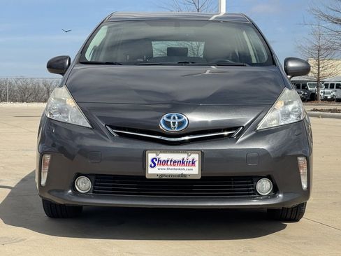 Used 2012 Toyota Prius V Five image 7