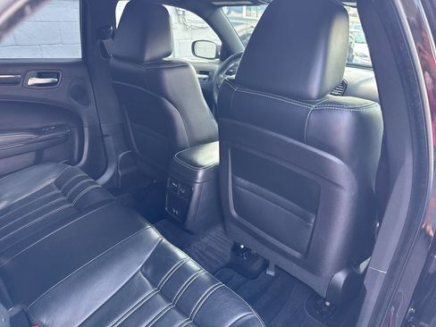 Used 2016 Chrysler 300 S image 23