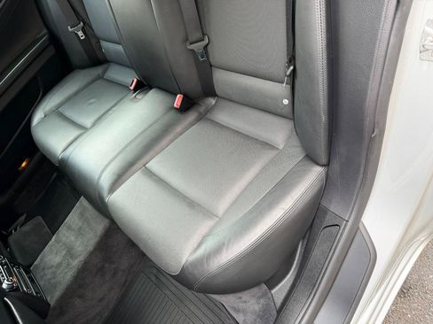 Used 2011 BMW 750Li RWD image 34