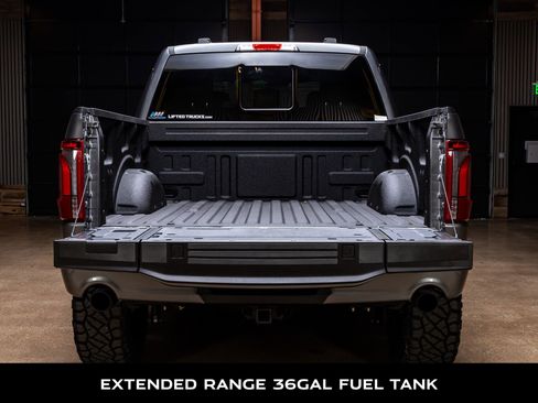 Used 2025 Ford F150 Lariat w/ Equipment Group 502A High image 9