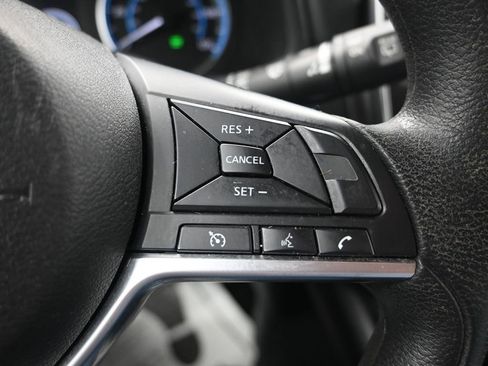 Used 2022 Nissan Leaf S image 24