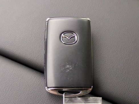 Certified 2026 MAZDA CX-90 3.3 Turbo w/ Preferred Package AWD/4WD image 29