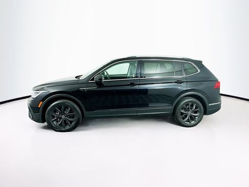 Used 2024 Volkswagen Tiguan SE FWD image 4