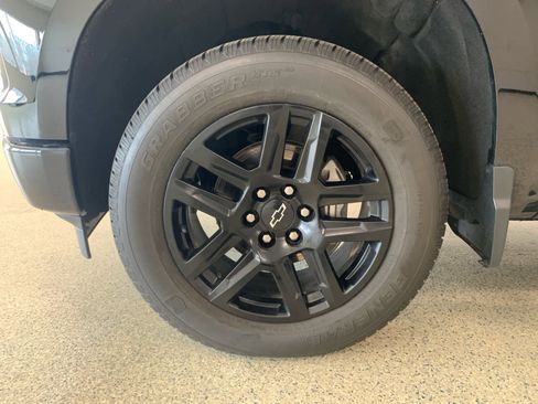 Used 2023 Chevrolet Silverado 1500 Custom w/ Rally Edition image 13