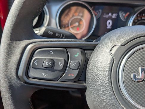 Used 2023 Jeep Wrangler Unlimited Sport AWD/4WD image 21