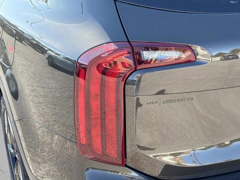 New 2025 Kia Telluride S image 11