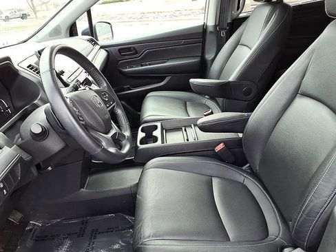Used 2023 Honda Odyssey EX-L image 16