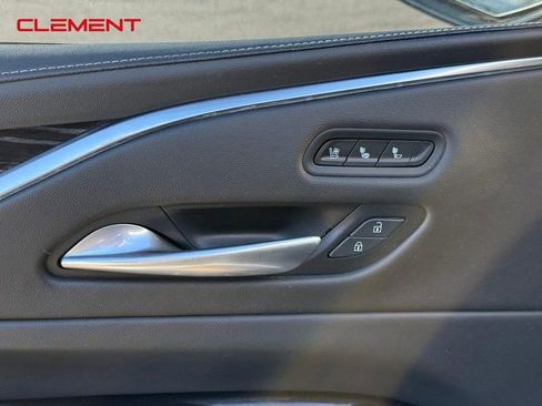Used 2021 Cadillac Escalade ESV Sport w/ Driver Assist Tech Package image 19