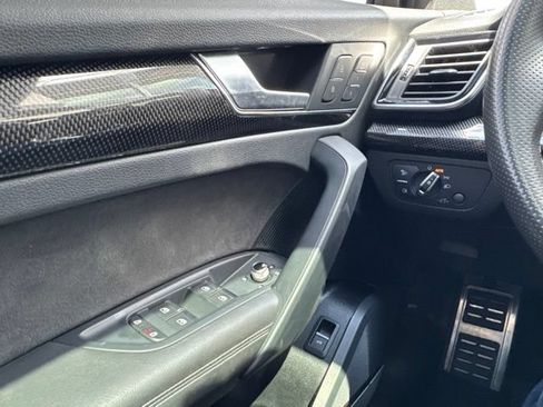 Used 2023 Audi SQ5 Premium Plus w/ Premium Plus Package AWD/4WD image 20