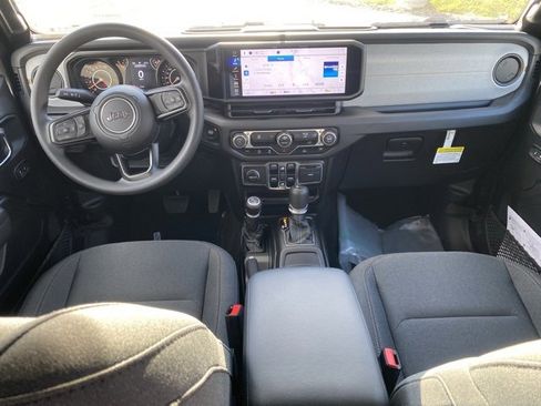 New 2026 Jeep Gladiator Sport image 33