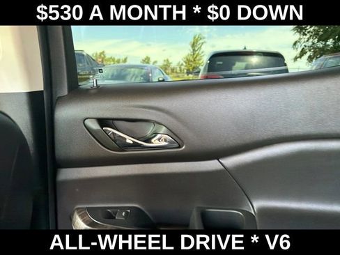 Used 2023 GMC Acadia Denali w/ Denali Ultimate Package AWD/4WD image 43