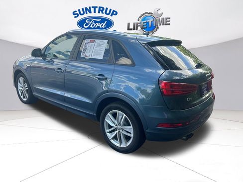 Used 2018 Audi Q3 2.0T Premium w/ Convenience Package AWD/4WD image 3