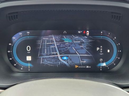 Used 2025 Volvo XC60 B5 Core w/ Climate Package image 17