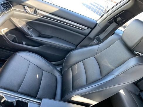 Used 2021 Honda Accord Sport image 29