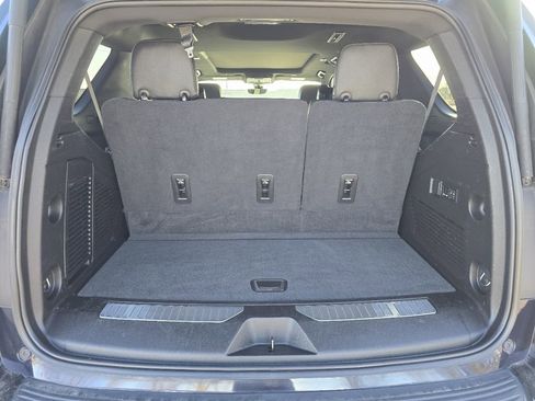 Used 2021 GMC Yukon Denali w/ Denali Premium Package image 23