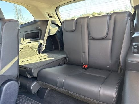 Used 2022 Subaru Ascent Limited image 15