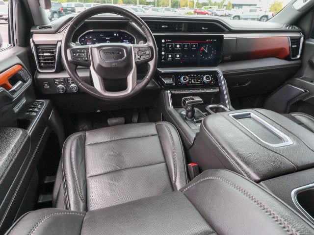 Used 2022 GMC Sierra 1500 Denali AWD/4WD image 16