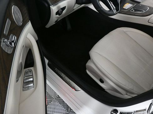 Used 2022 Mercedes-Benz E 350 Sedan image 7