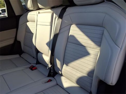 New 2026 Lincoln Nautilus Reserve image 11