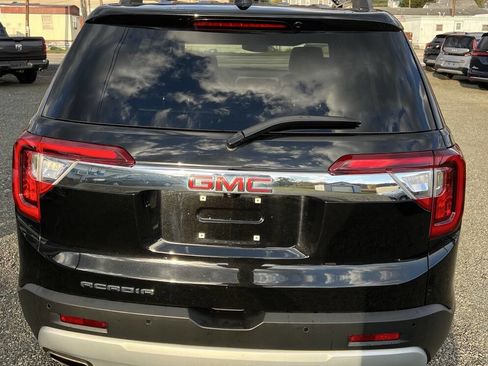 Used 2023 GMC Acadia SLT w/ Technology Package image 10