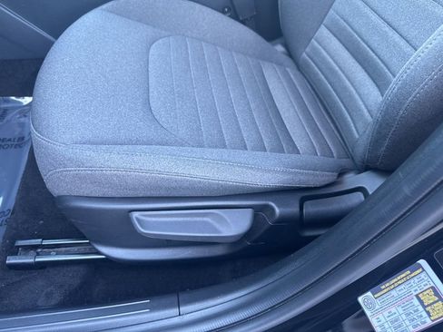 Used 2025 Kia K4 EX image 22