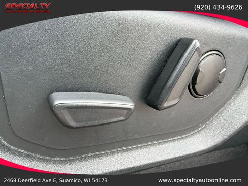 Used 2020 Ford F150 Lariat image 25