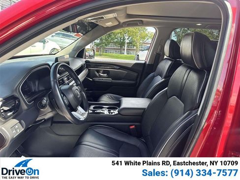 Used 2023 Honda Pilot Elite image 18