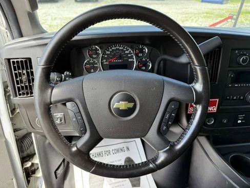 Used 2021 Chevrolet Express 3500 w/ Power Convenience Package image 21