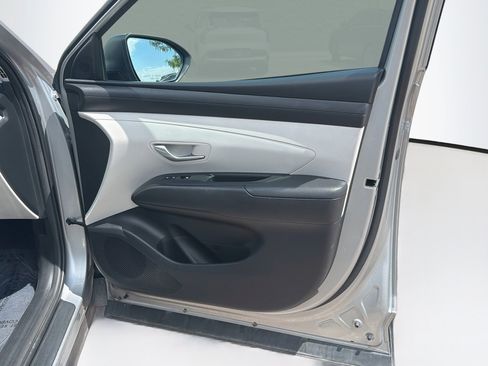 Used 2025 Hyundai Tucson SEL AWD/4WD image 34