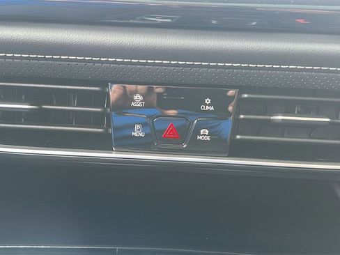 New 2026 Volkswagen Atlas SE image 20