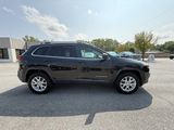 Used 2014 Jeep Cherokee Latitude w/ Comfort/Convenience Group image 3
