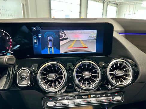 New 2026 Mercedes-Benz GLA 250 4MATIC image 11