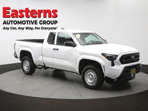 Used 2025 Toyota Tacoma SR RWD image 45