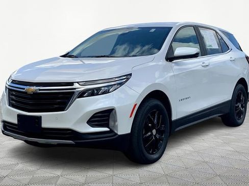 Used 2022 Chevrolet Equinox LT image 3