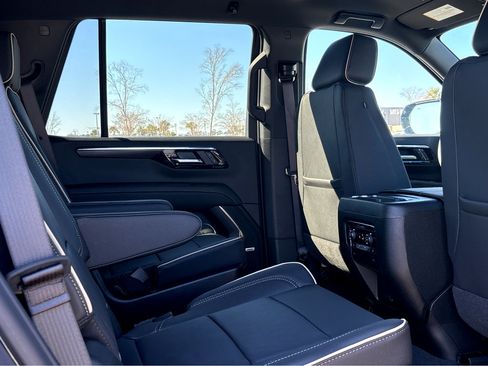 New 2026 Chevrolet Tahoe Premier RWD image 9