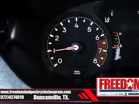 Used 2025 Jeep Compass Latitude AWD/4WD image 29