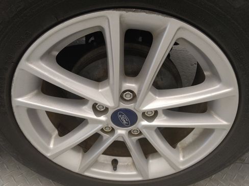 Used 2018 Ford Focus SE FWD image 31