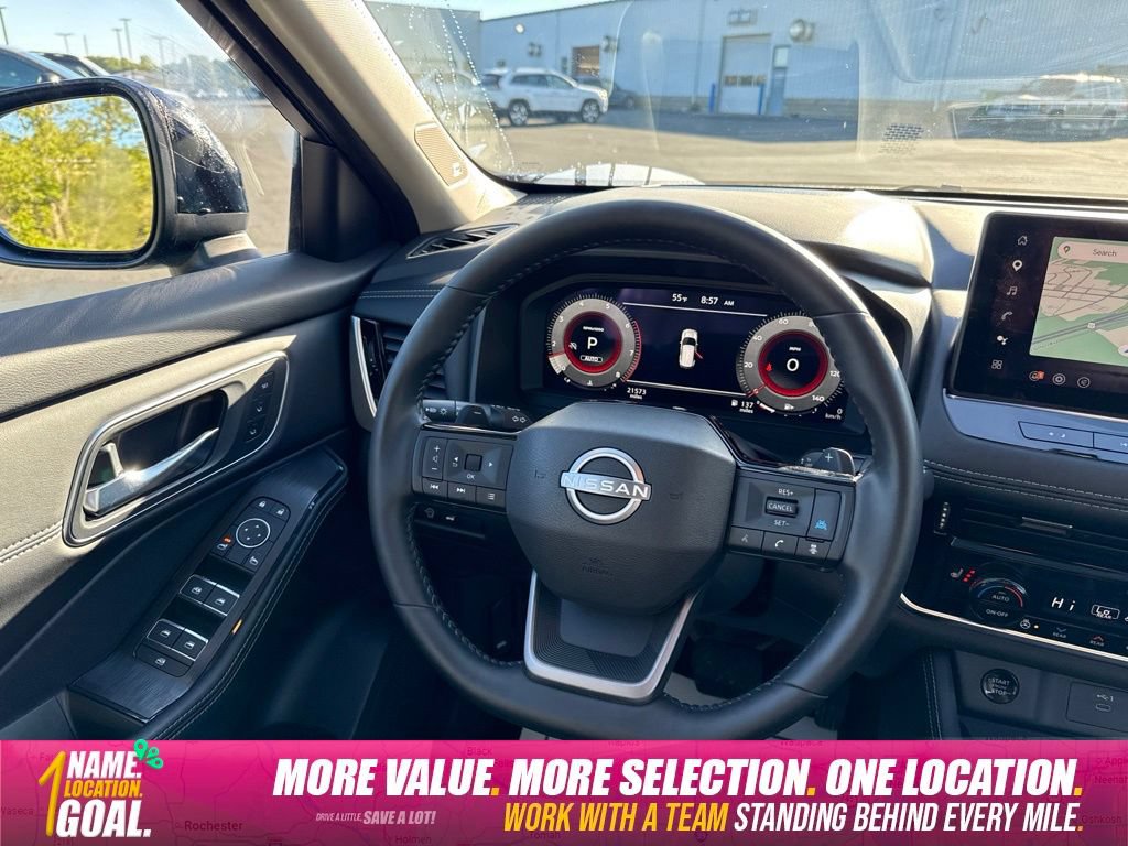 Used 2026 Nissan Rogue Platinum w/ Platinum Premium Package AWD/4WD image 15