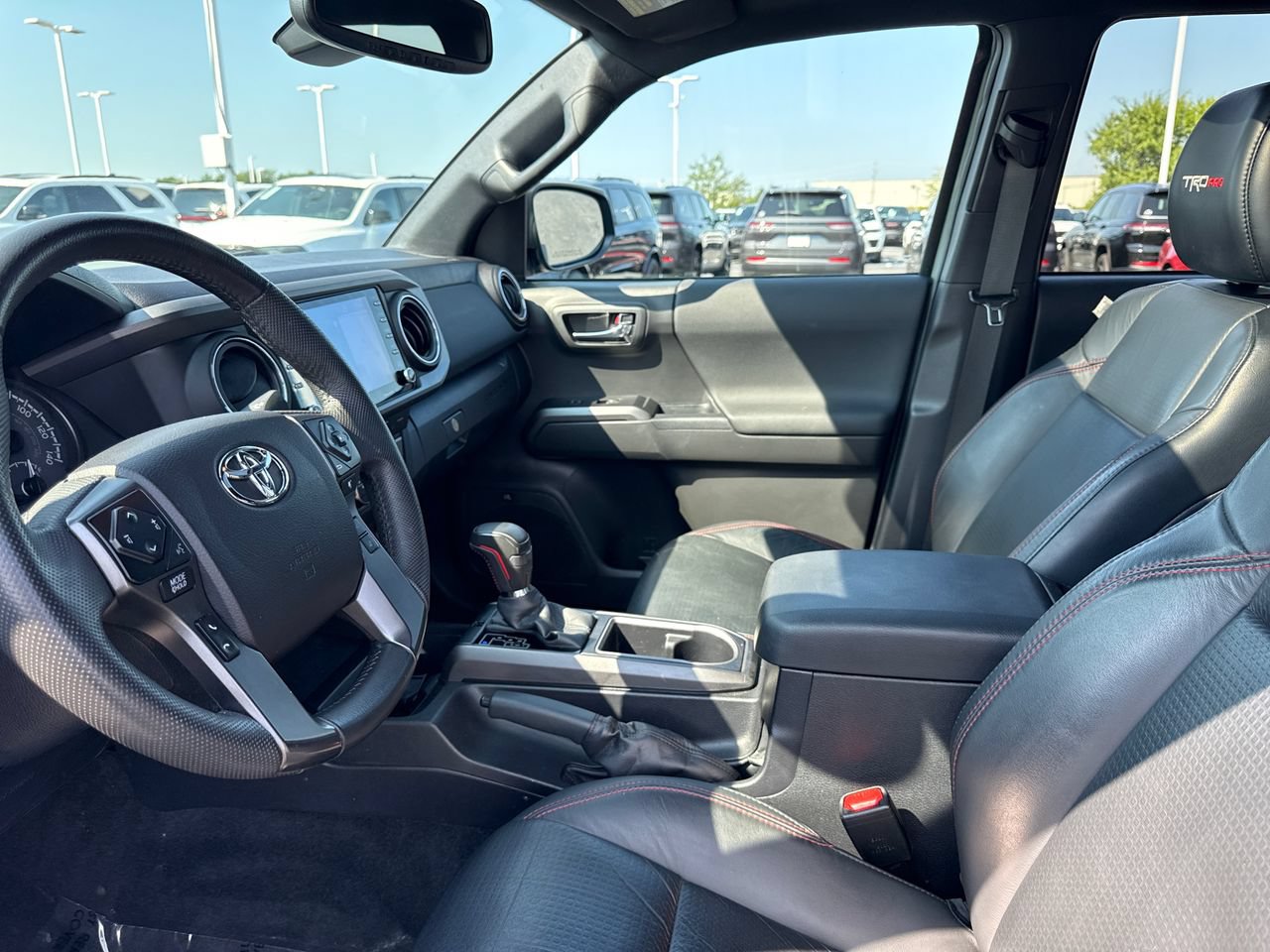 Used 2021 Toyota Tacoma TRD Pro AWD/4WD image 12